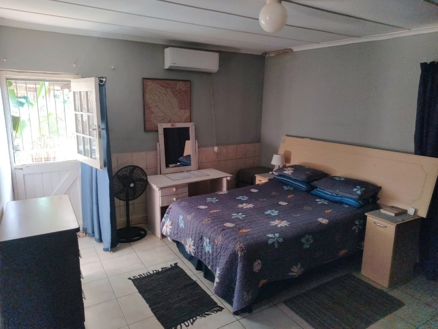 5 Bedroom Property for Sale in Retief Eastern Cape
